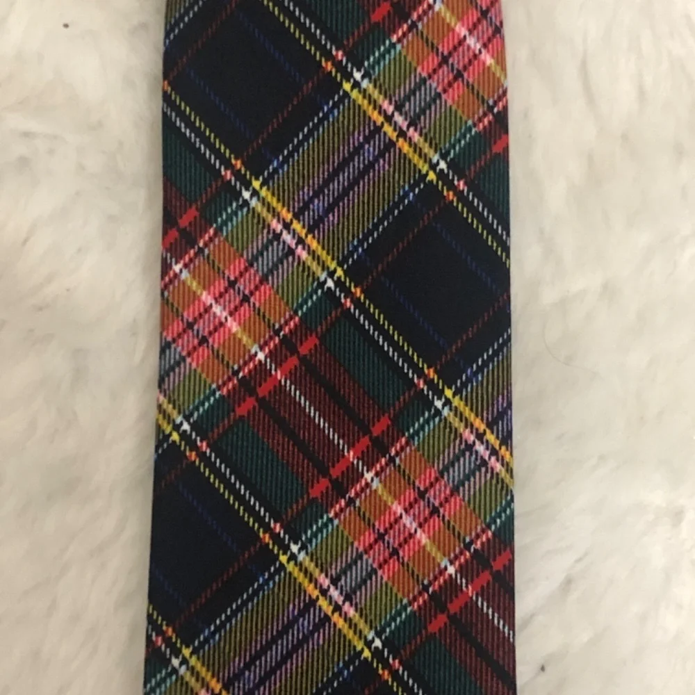 Boys Plaid Clip On Tie. Like New.